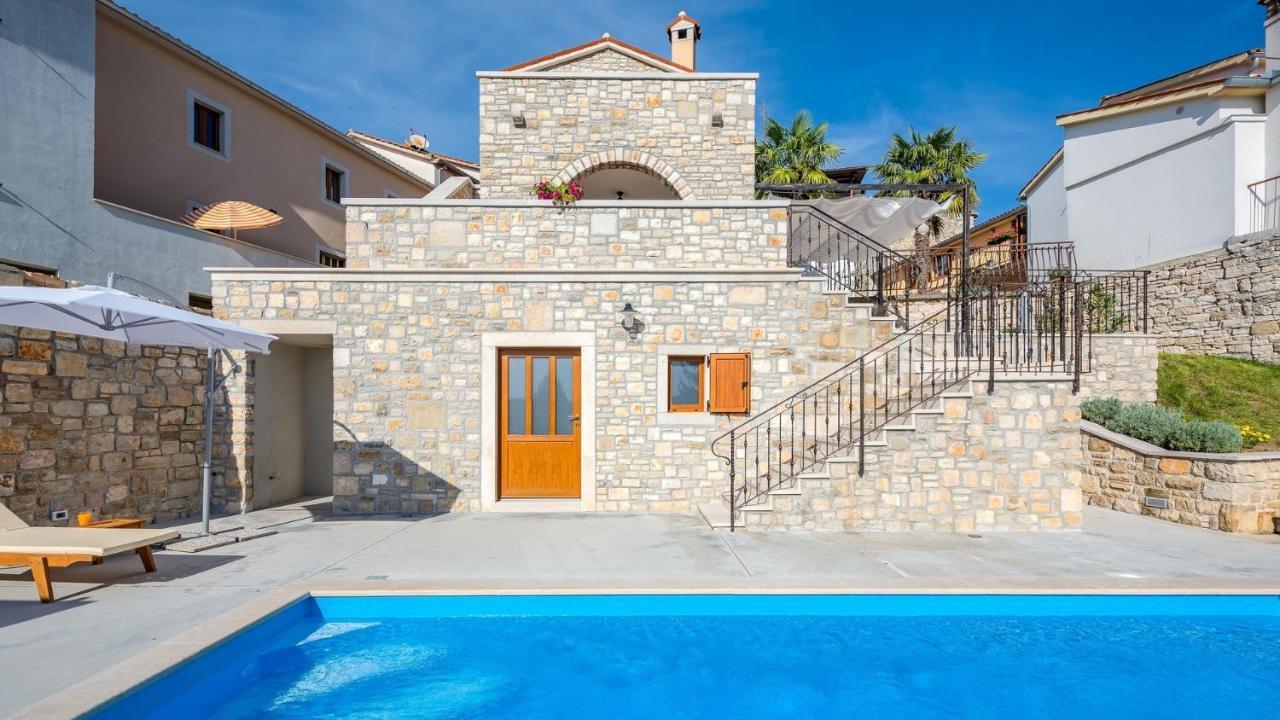 Villa Beram المظهر الخارجي الصورة